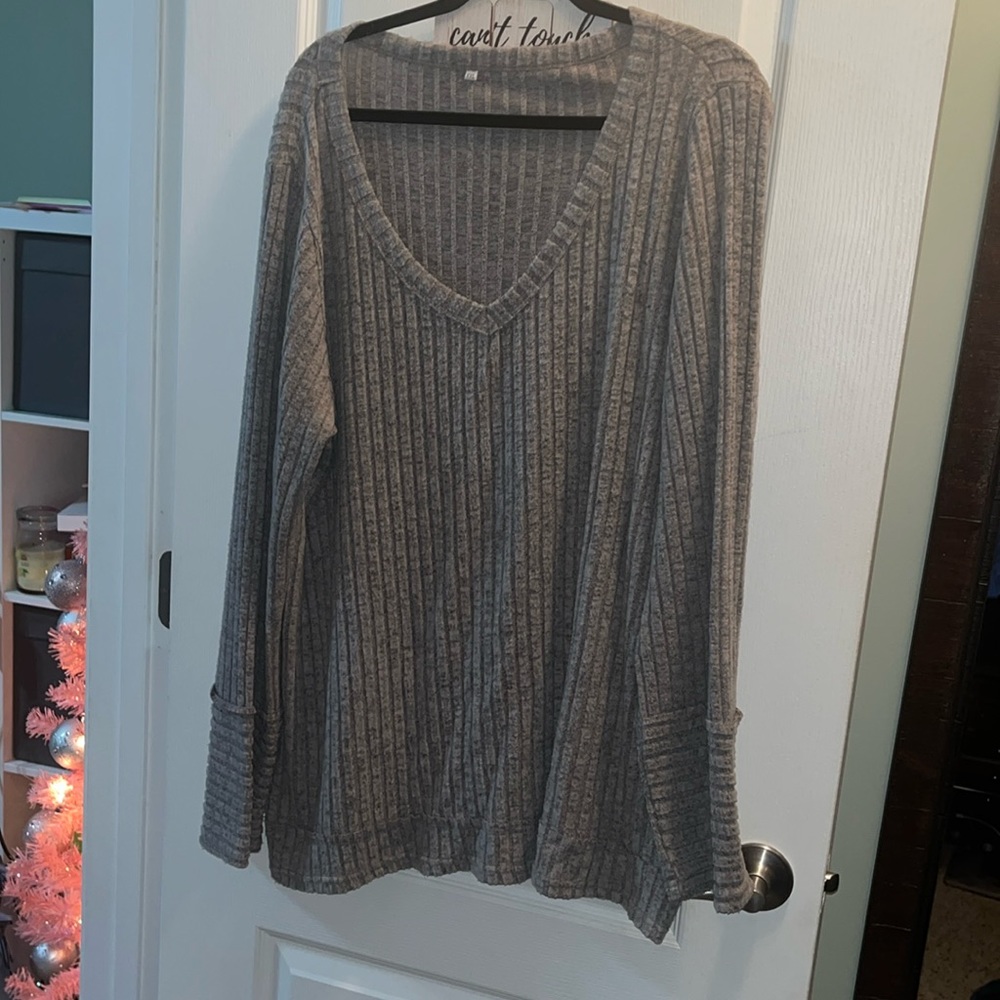 Long sleeve shirt
